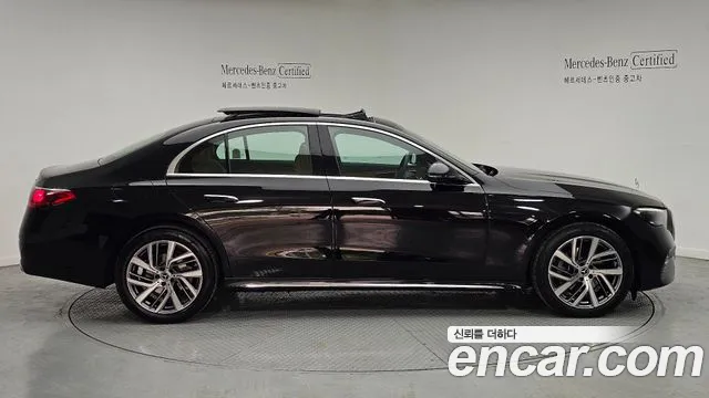 Mercedes-Benz E-Class W214 2024 Черный из Кореи, фото 3