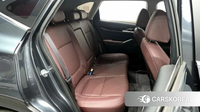 Kia Seltos 2021 Серый из Кореи, фото 3