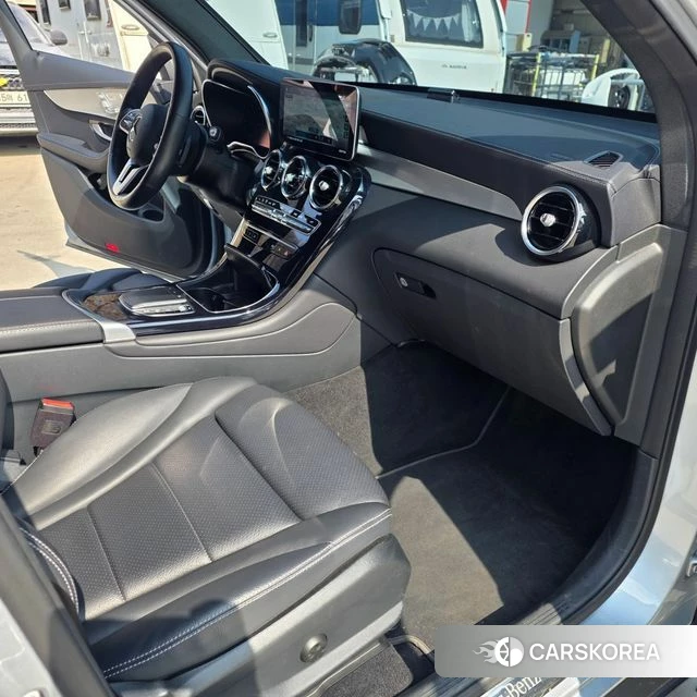 Mercedes-Benz GLC-Class X253 2022 Серебряный из Кореи, фото 3