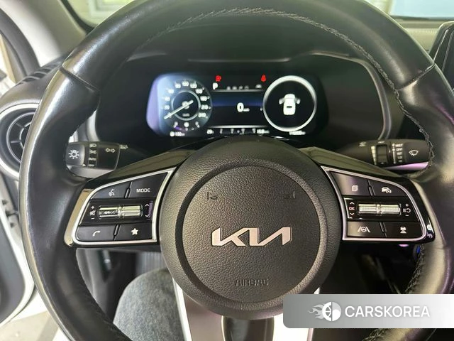 Kia The New K3 2nd generation 2021 Белый из Кореи, фото 3