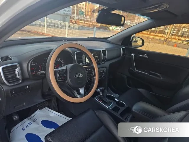 Kia Sportage 4th Generation 2018 Белый из Кореи, фото 3