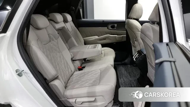 Kia Sorento 4th Generation 2023 Белый из Кореи, фото 3