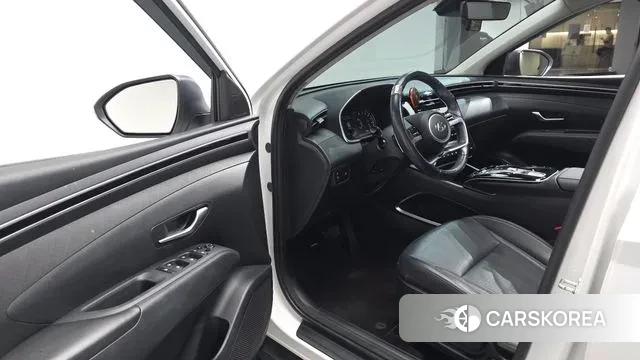 Hyundai Tucson (NX4) 2021 Белый из Кореи, фото 3