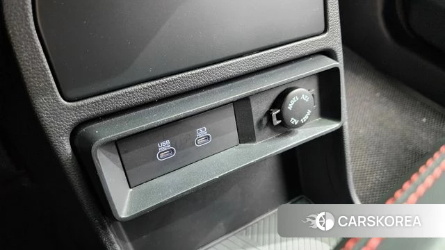 Ssangyong Actian 2nd Generation 2024 Белый из Кореи, фото 3