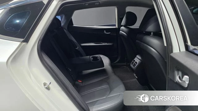 Kia The New K5 2nd generation 2019 Белый из Кореи, фото 3