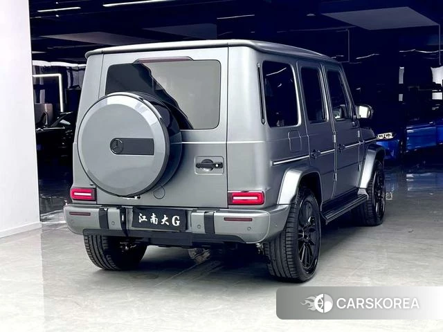 Mercedes-Benz G-class 2024 Темно-серый из Китая, фото 3