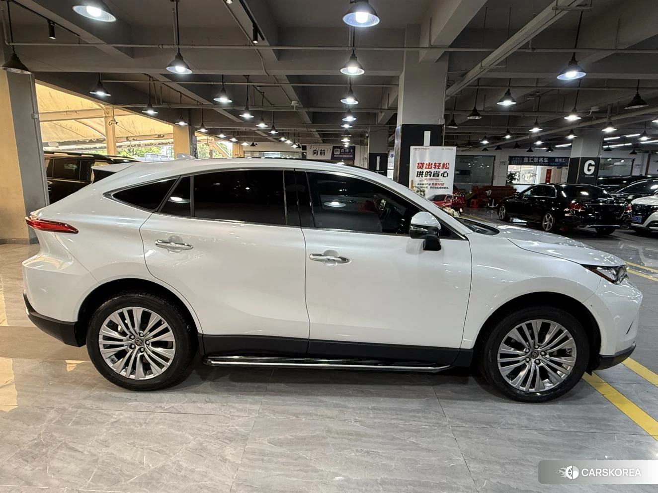 Toyota Ling Fang HARRIER 2021 Белый из Китая, фото 3