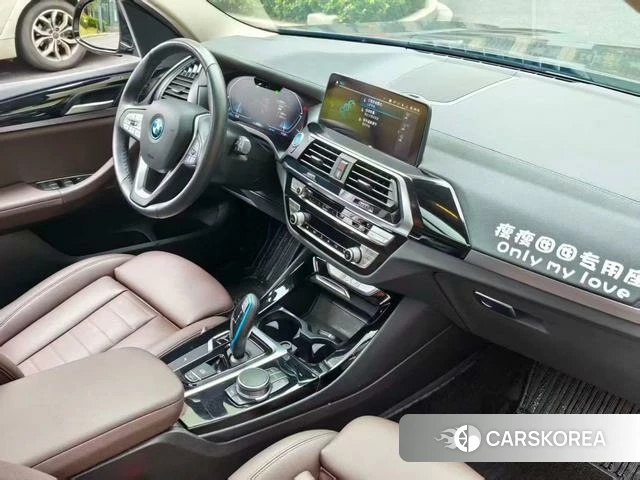 BMW iX3 2021 Черный из Китая, фото 3