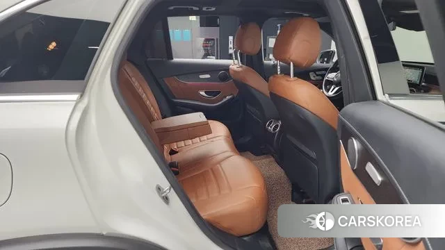 Mercedes-Benz GLC-Class X253 2022 Белый из Кореи, фото 3