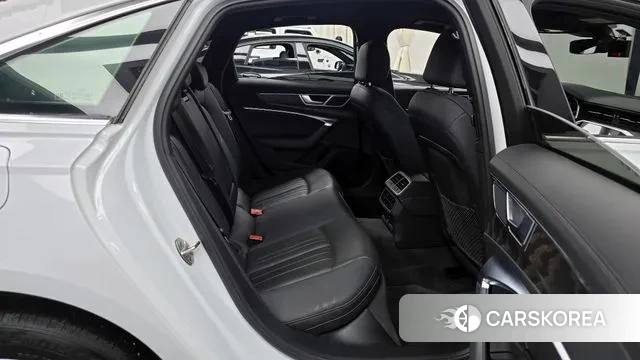 Audi A6 (C8) 2020 Белый из Кореи, фото 3