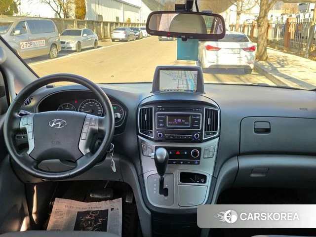 Hyundai The New Grand Starex 2019 Темно-зеленый из Кореи, фото 3