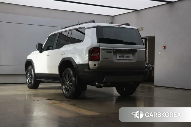 Toyota Prado 2026 Белый из Китая, фото 3