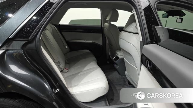 Hyundai Grandeur Hybrid (GN7) 2023 Серый из Кореи, фото 3