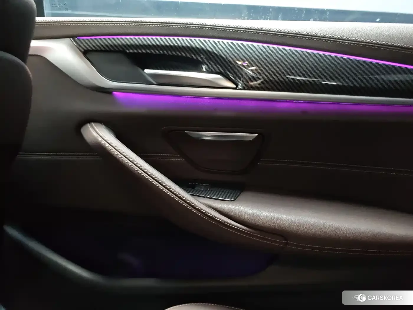 BMW 5 series 2023 Белый из Китая, фото 3