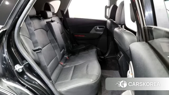 Kia Niro Plus 2022 Черный из Кореи, фото 3