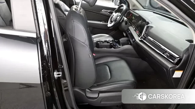 Kia Sportage 5th Generation Hybrid 2022 Черный из Кореи, фото 3