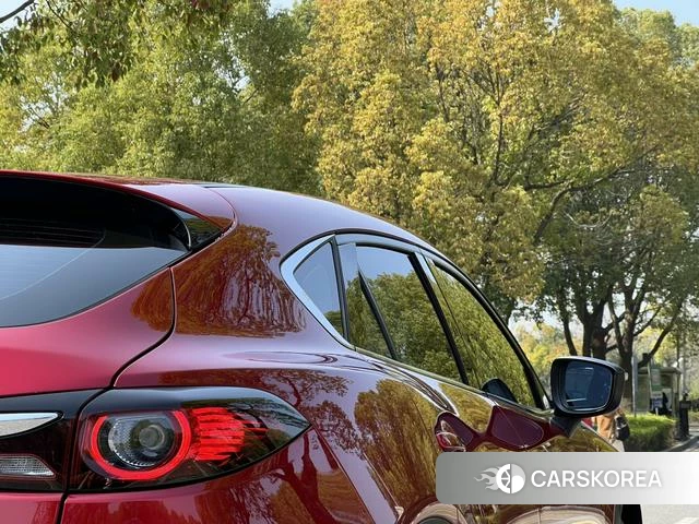 Mazda CX-4 2021 Красный из Китая, фото 3