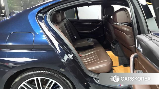 BMW 5 Series (G30) 2018 Синий из Кореи, фото 3