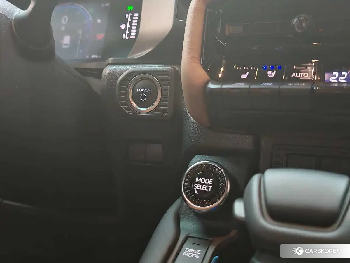 Toyota Land Cruiser 2025 Синий из Китая, фото 3