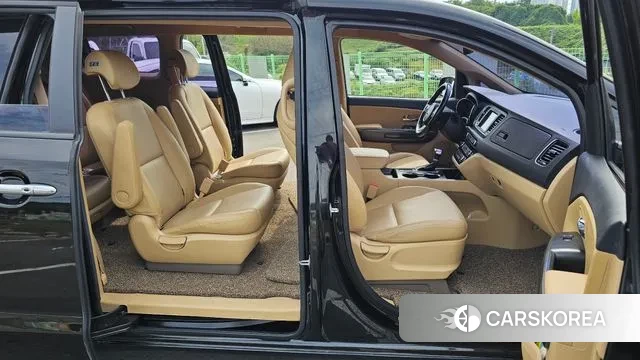 Kia The New Carnival 2019 Черный из Кореи, фото 3
