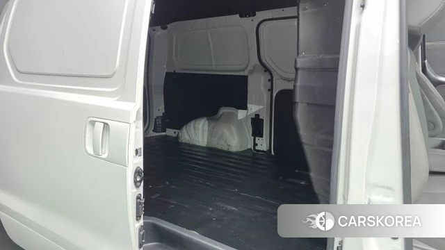 Hyundai The New Grand Starex 2019 Белый из Кореи, фото 3