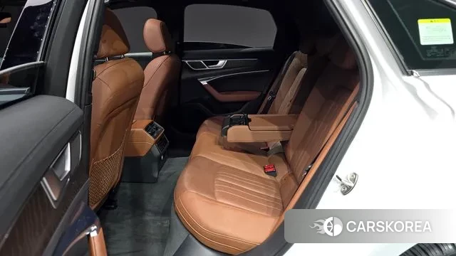 Audi A6 (C8) 2020 Белый из Кореи, фото 3