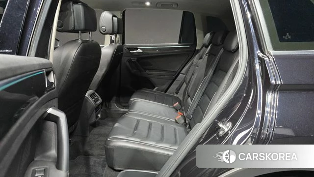 Volkswagen Tiguan second Generation 2022 Черный из Кореи, фото 3