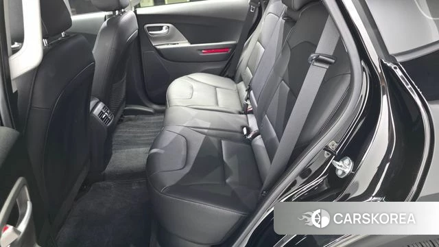 Kia Niro Plus 2023 Черный из Кореи, фото 3