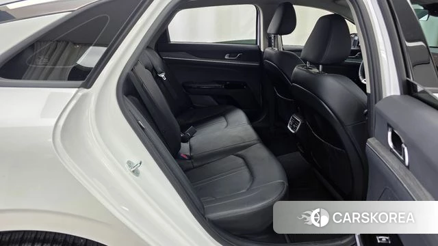 Kia The New K5 Hybrid 3rd generation 2024 Белый из Кореи, фото 3