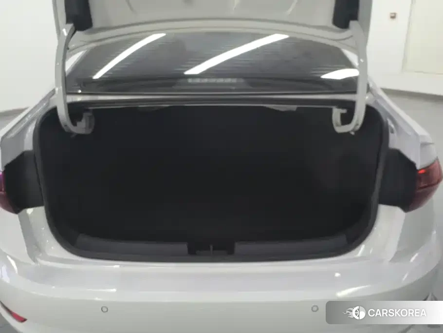 Volkswagen Sagitar 2022 Белый из Китая, фото 3