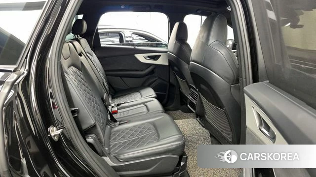 Audi Q7 (4M) 2023 Черный из Кореи, фото 3