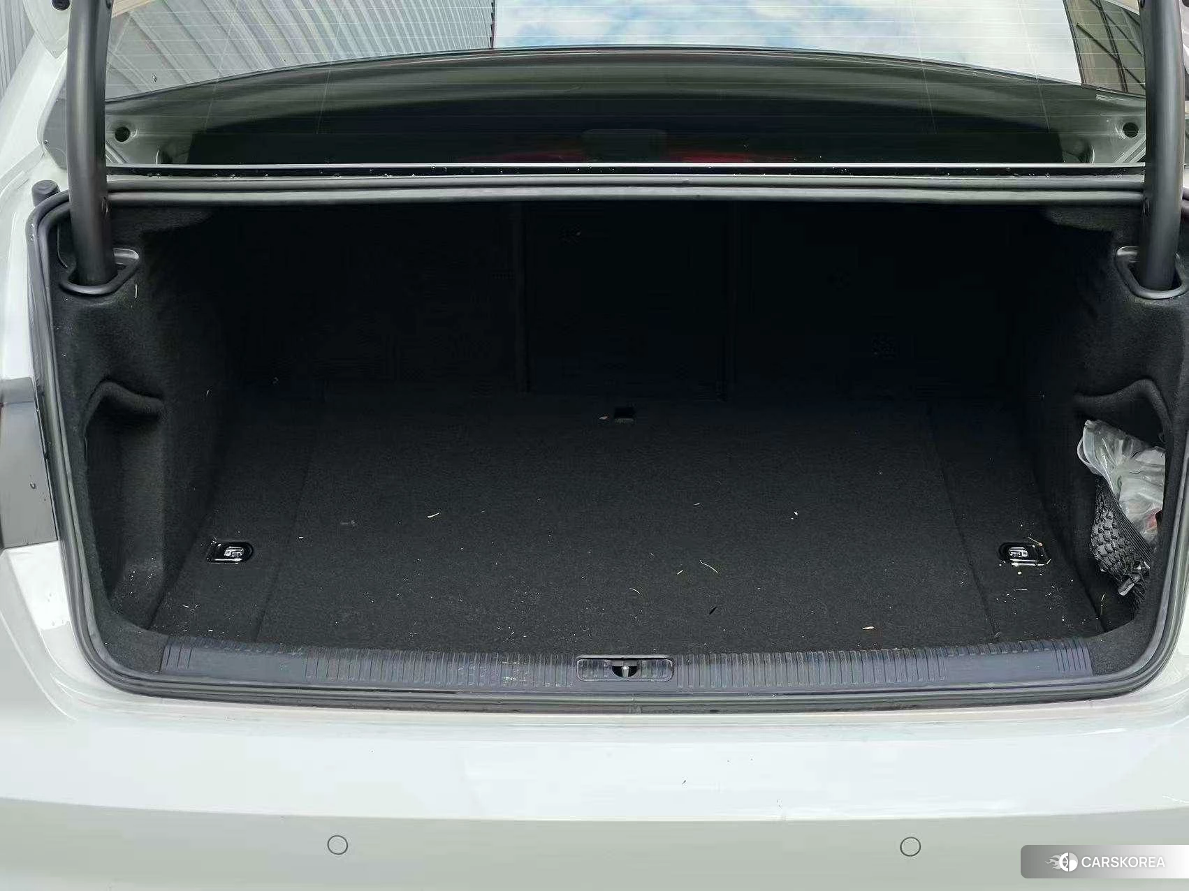 Audi A4L 2020 Белый из Китая, фото 3