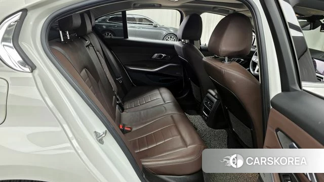 BMW 3 Series (G20) 2019 Белый из Кореи, фото 3