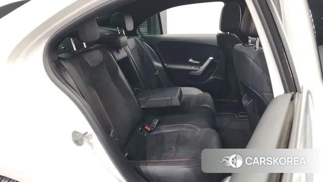 Mercedes-Benz A-Class W177 2021 Белый из Кореи, фото 3