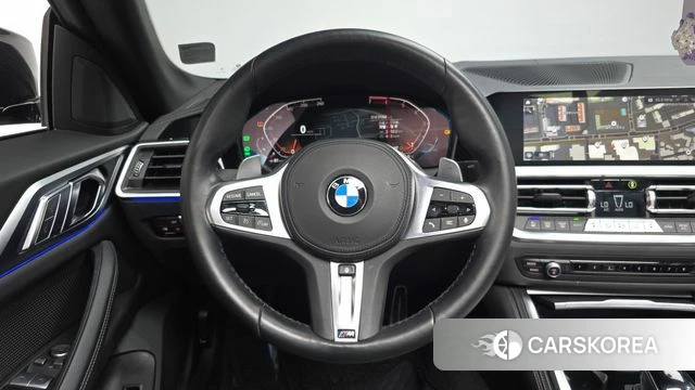 BMW 4 Series (G22) 2023 Черный из Кореи, фото 3