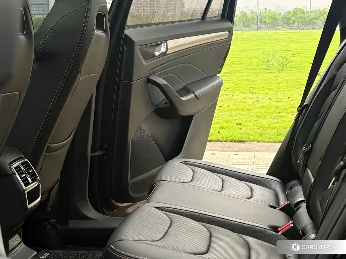Skoda Kodiak 2022 Черный из Китая, фото 3