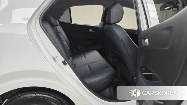 Kia Morning Urban (JA) 2023 Белый из Кореи, фото 3