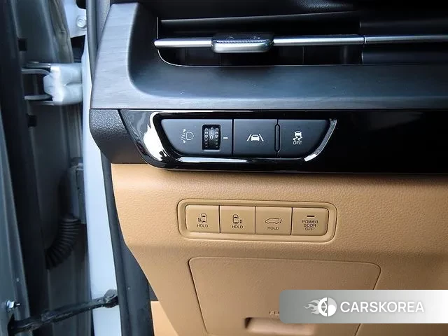 Kia Carnival 4th generation 2020 Серебряный из Кореи, фото 3