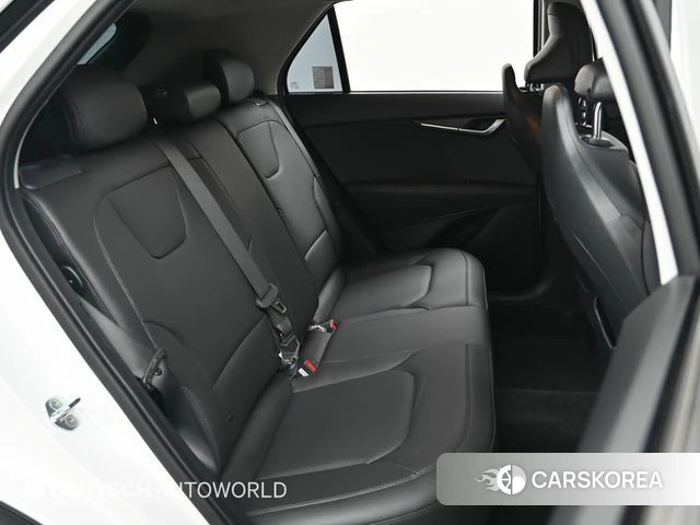 Kia Di Ol Nu Niro 2022 Белый из Кореи, фото 3