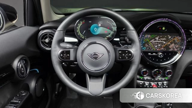 Mini Cooper 2022 Жемчужный цвет из Кореи, фото 3