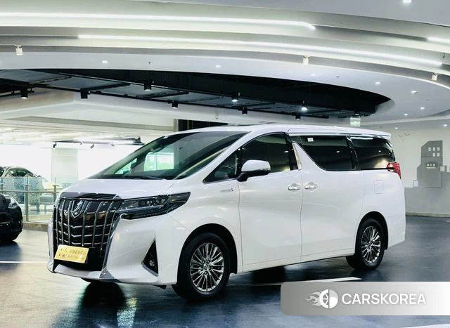Toyota Elfa 2022 Белый из Китая, фото 3