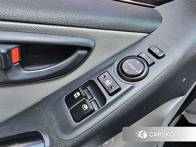 Hyundai The New Grand Starex 2018 Серебряный из Кореи, фото 3