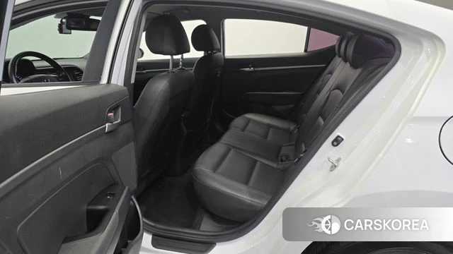 Hyundai The New Avante AD 2019 Белый из Кореи, фото 3