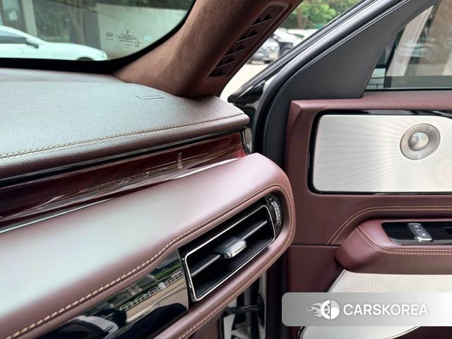Lincoln Aviator 2nd generation 2021 Белый из Кореи, фото 3