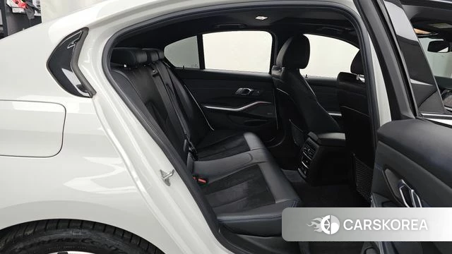 BMW 3 Series (G20) 2020 Белый из Кореи, фото 3