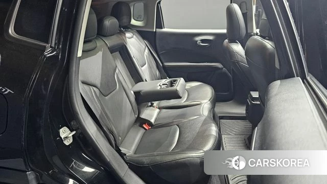 Jeep Compass 2nd Generation 2019 Черный из Кореи, фото 3