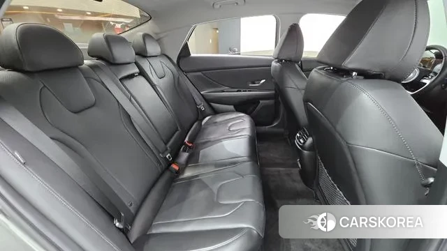 Hyundai The New Avante (CN7) 2023 Серый из Кореи, фото 3