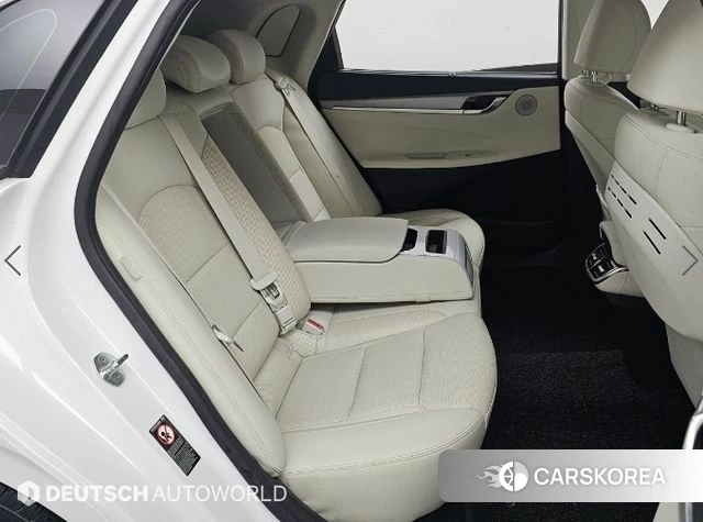 Hyundai The New Grandeur IG Hybrid 2022 Белый из Кореи, фото 3