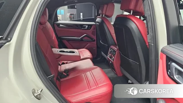 Porsche Cayenne (PO536) 2021 Серебристо-серый из Кореи, фото 3