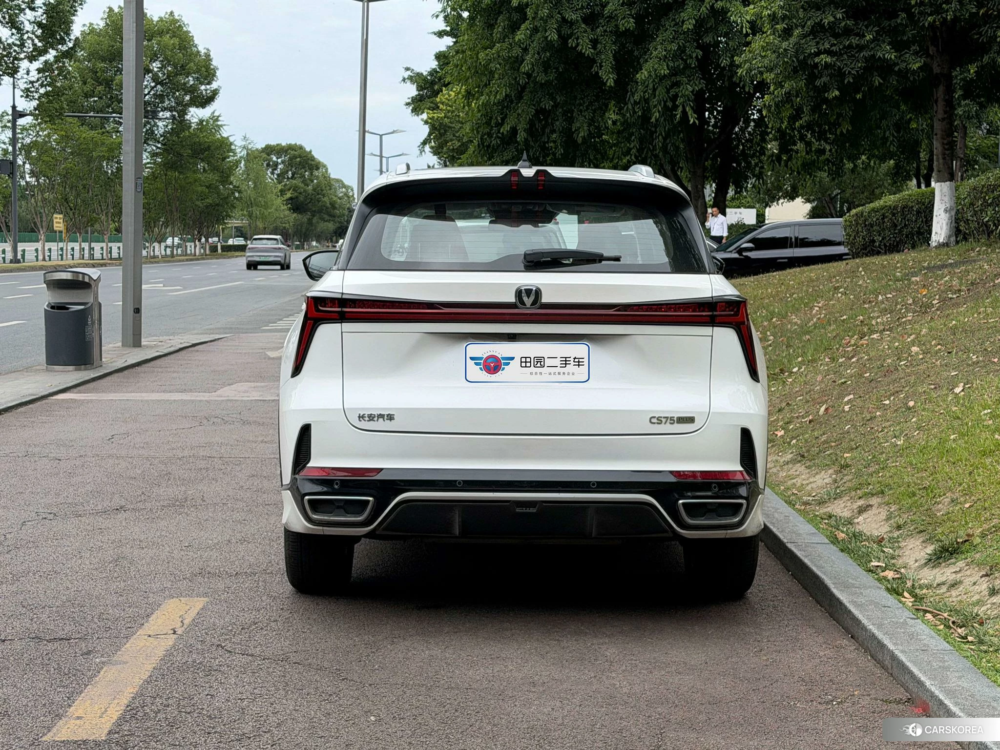 Chang'an CS75 PLUS 2025 Белый из Китая, фото 3
